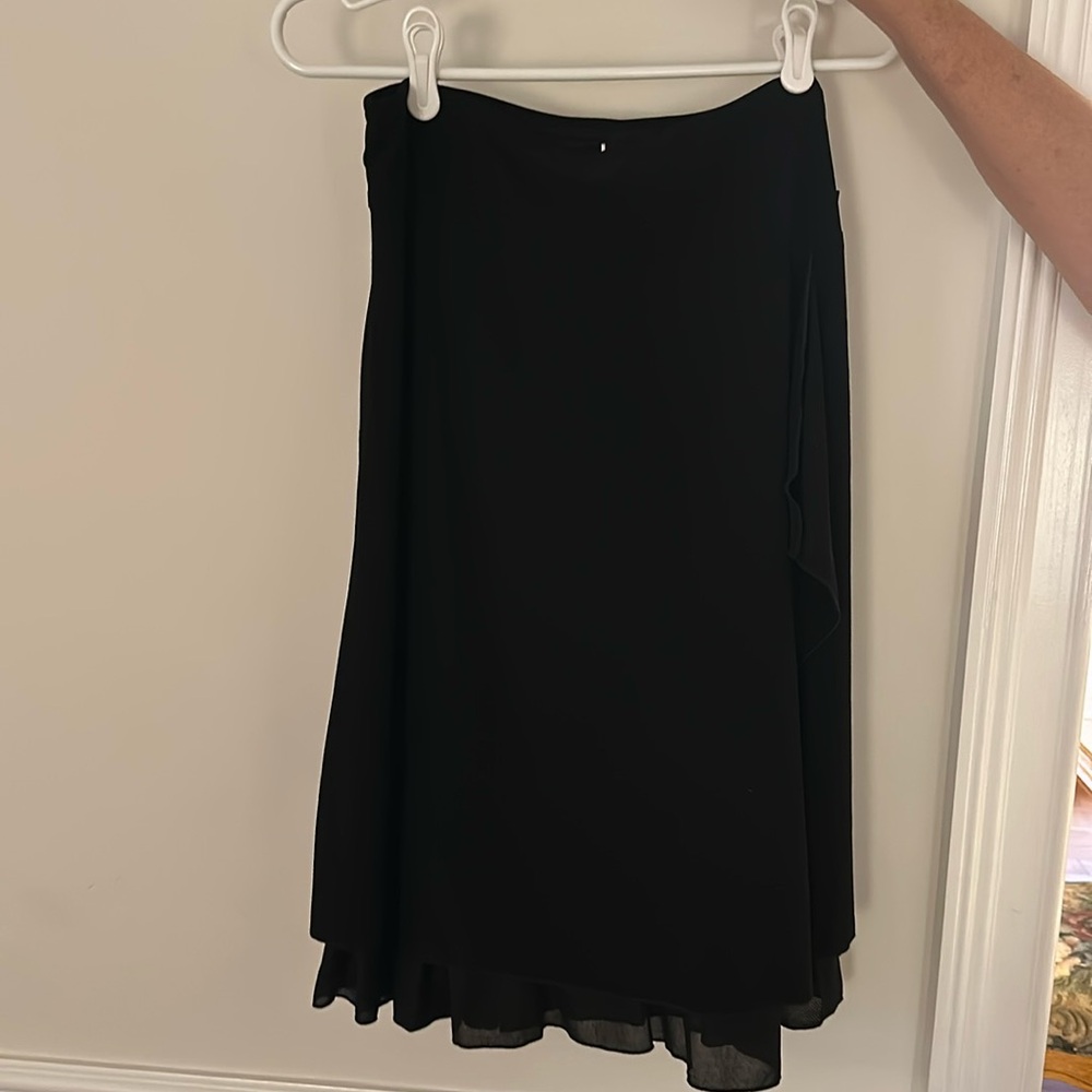 Wrapper skirt black size large tags still on never worn